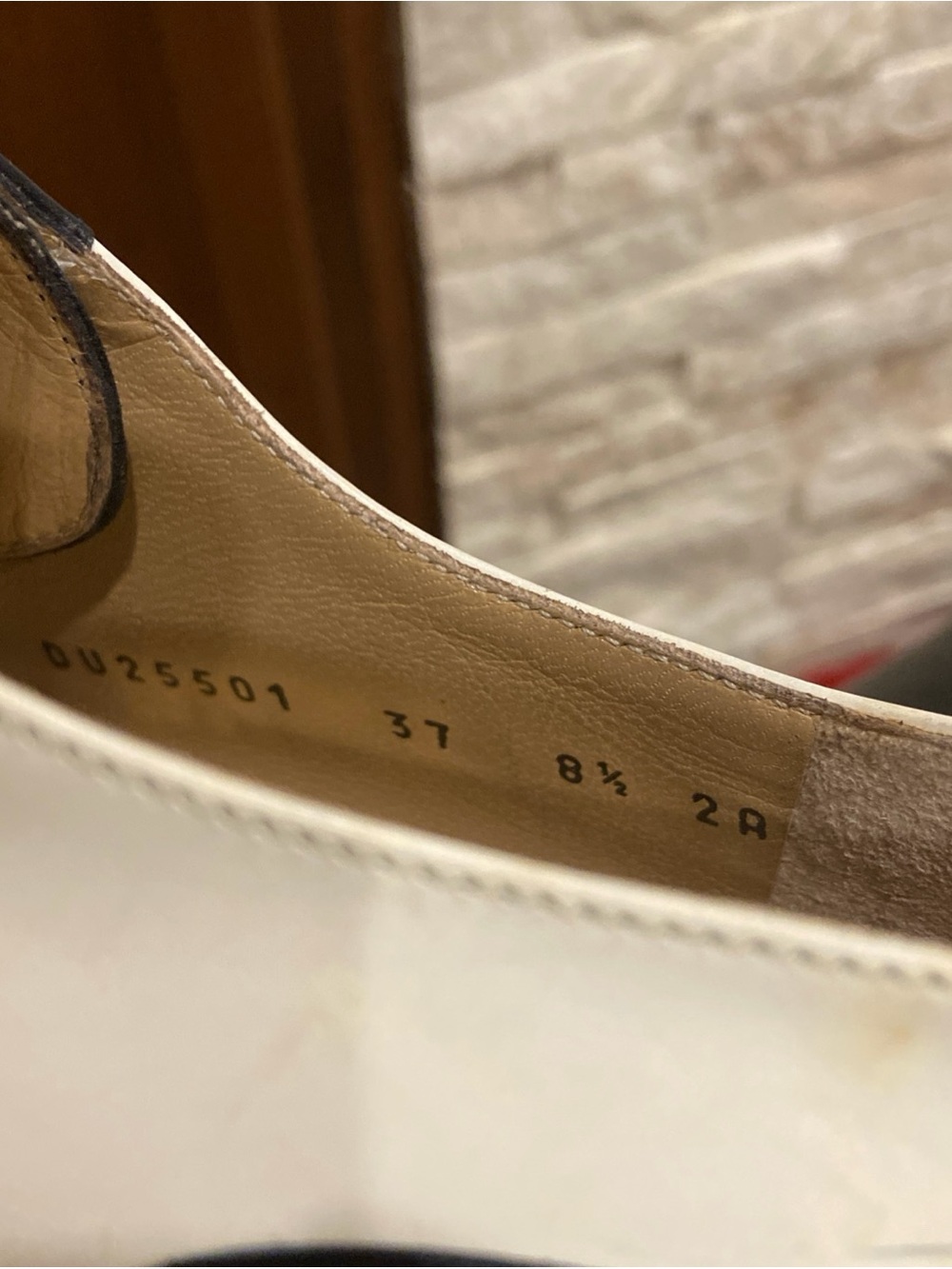 Vintage Women’s Salvatore Ferragamo Leather Black White Oxfords 8-1/2 AA Italy - Picture 7 of 7